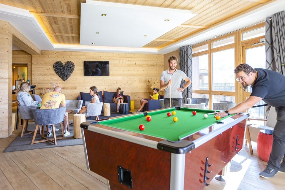 Holiday Park Facilities and Services 