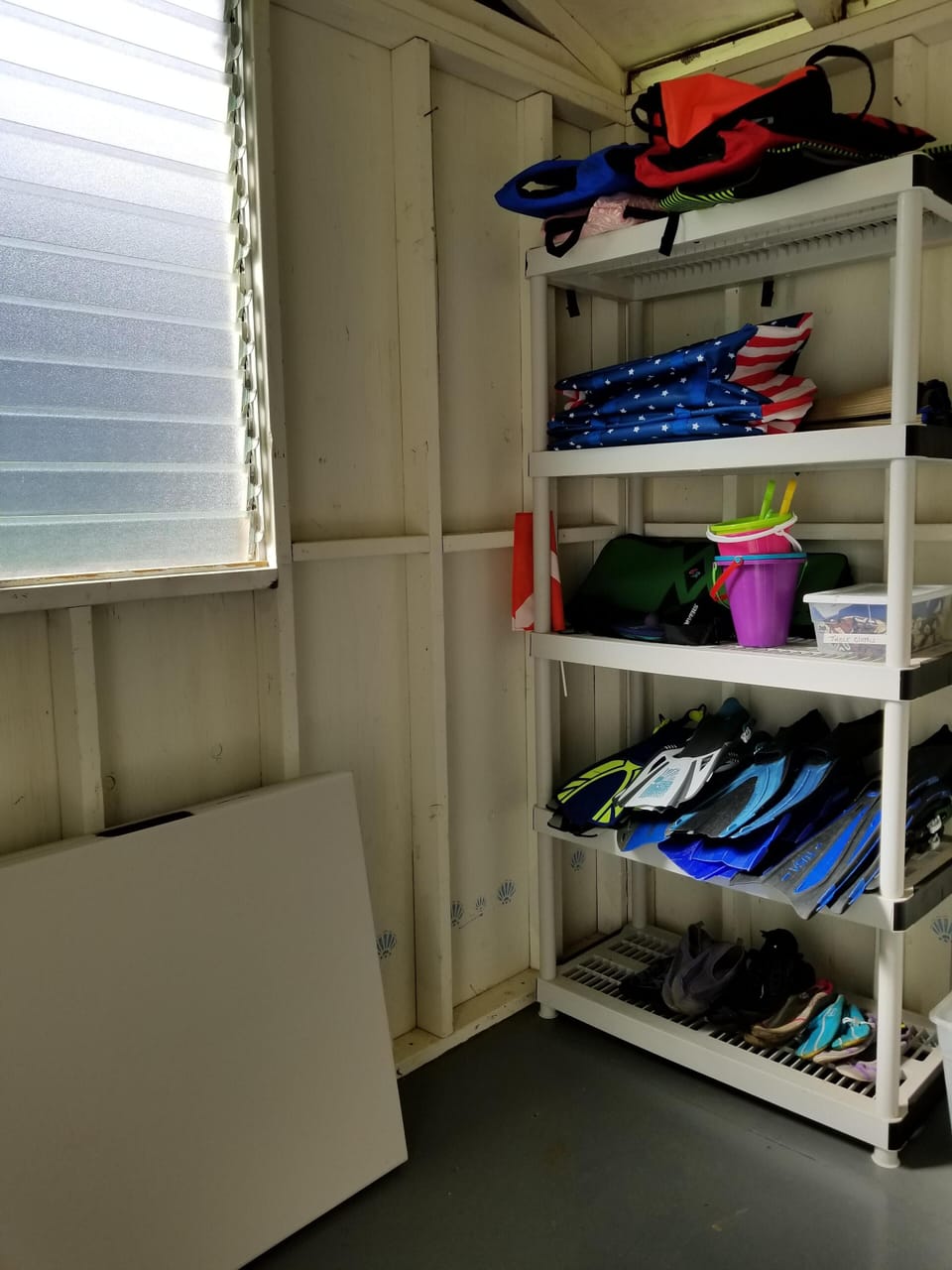 Snorkel fins, masks, reef shoes, beach bags, sand pails and games.