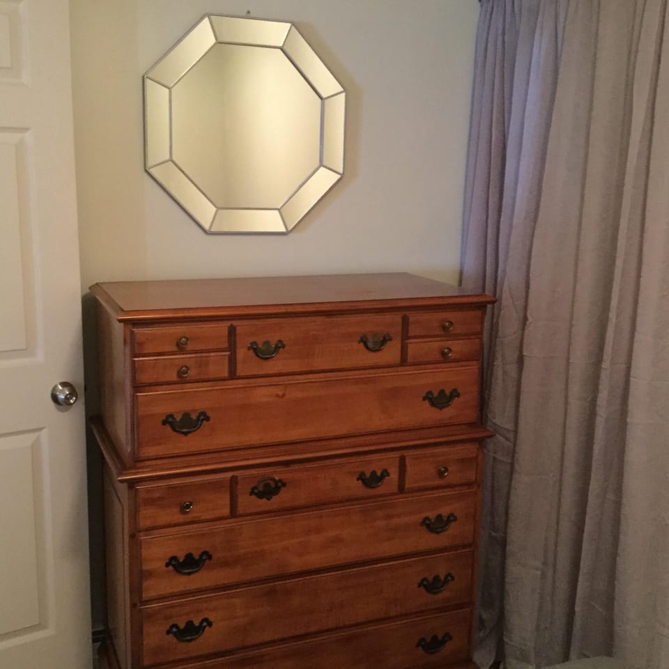 twin room with exit