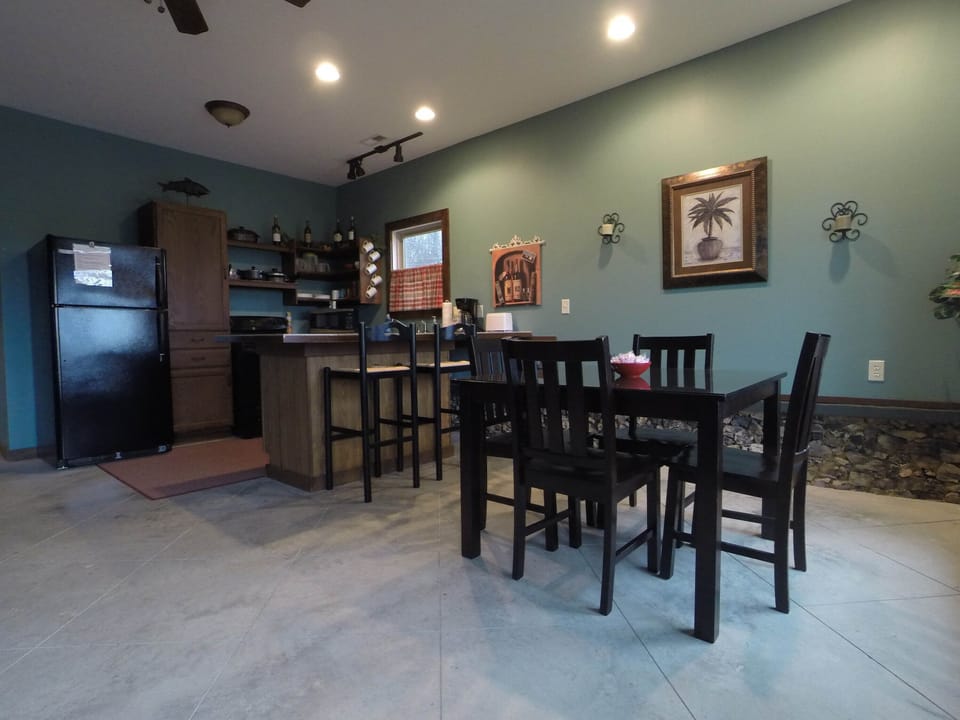 Kitchen and dining area with seating for 6