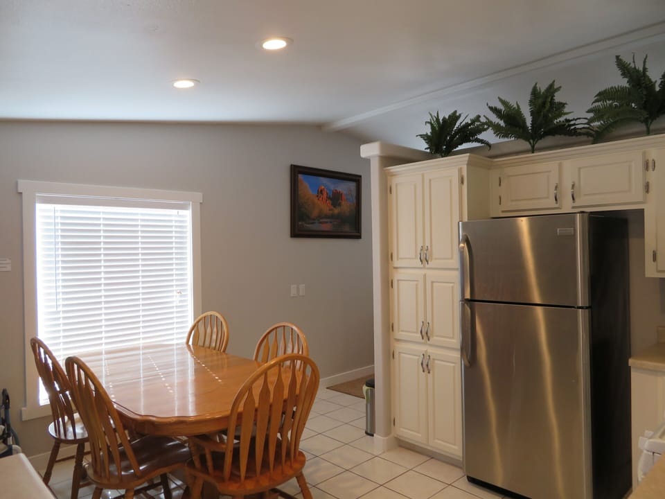 Kitchen/Dining