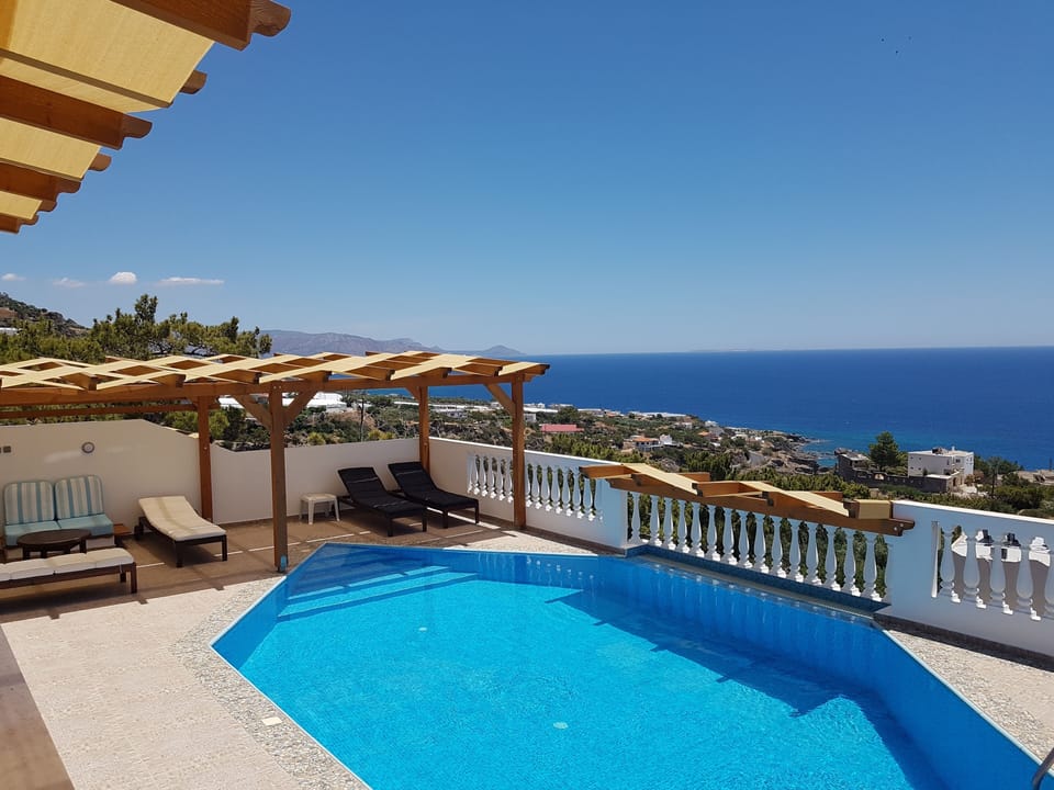 pool view
