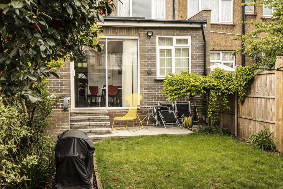 The back garden with BBQ and outdoor seating... 
