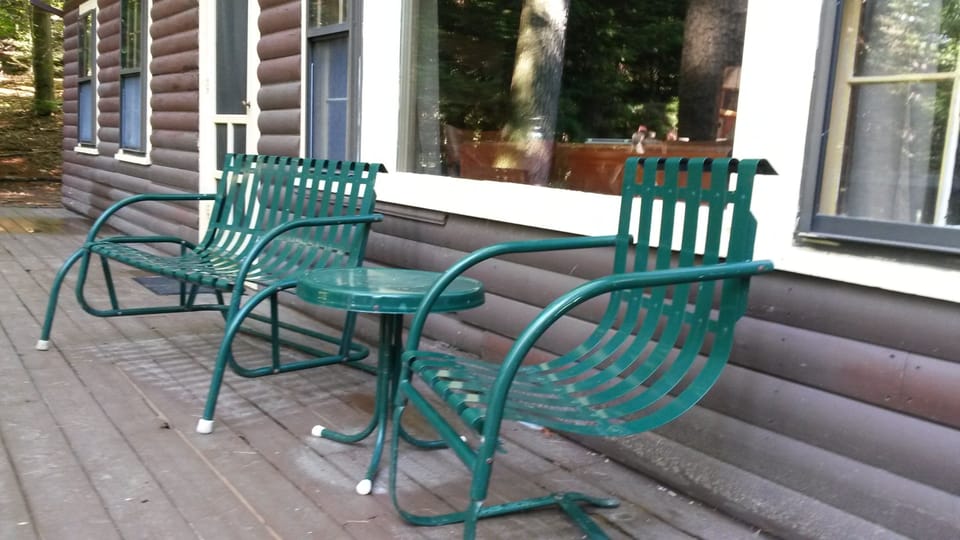 Front deck