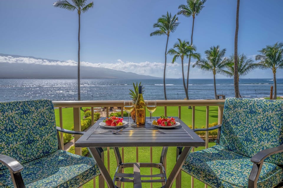 Maalaea Kai 212 Lanai Ocean View