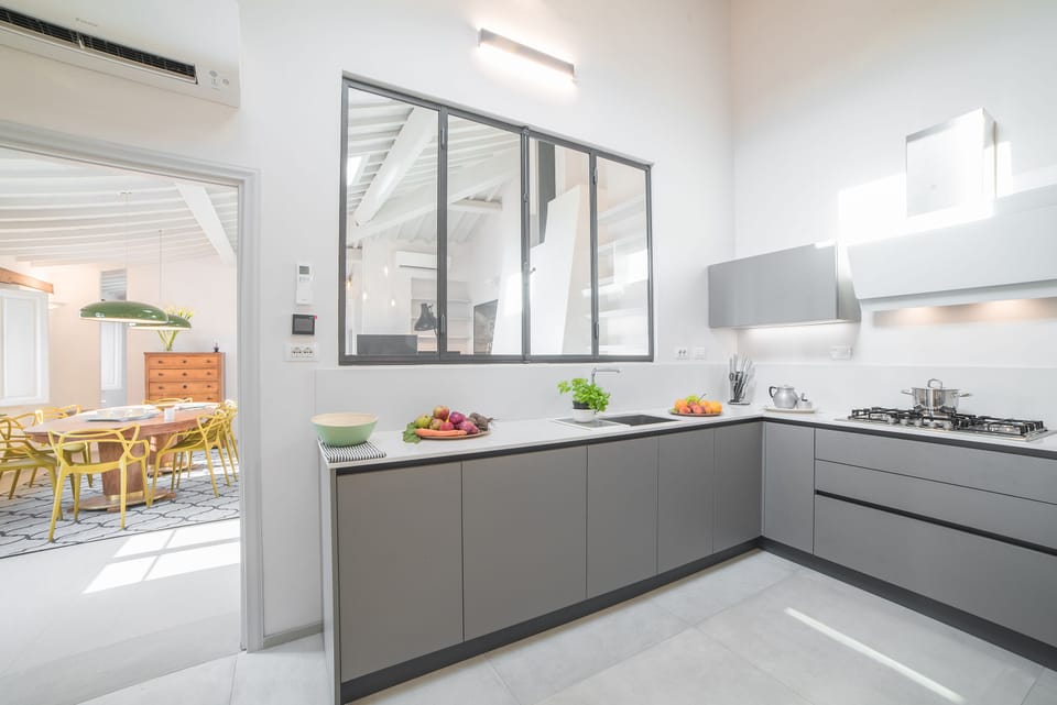 Kitchen and living room