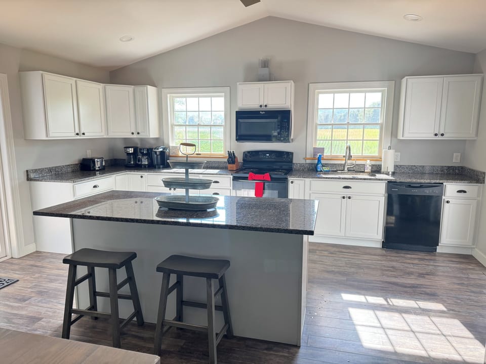 Main Kitchen Fully Equipped.