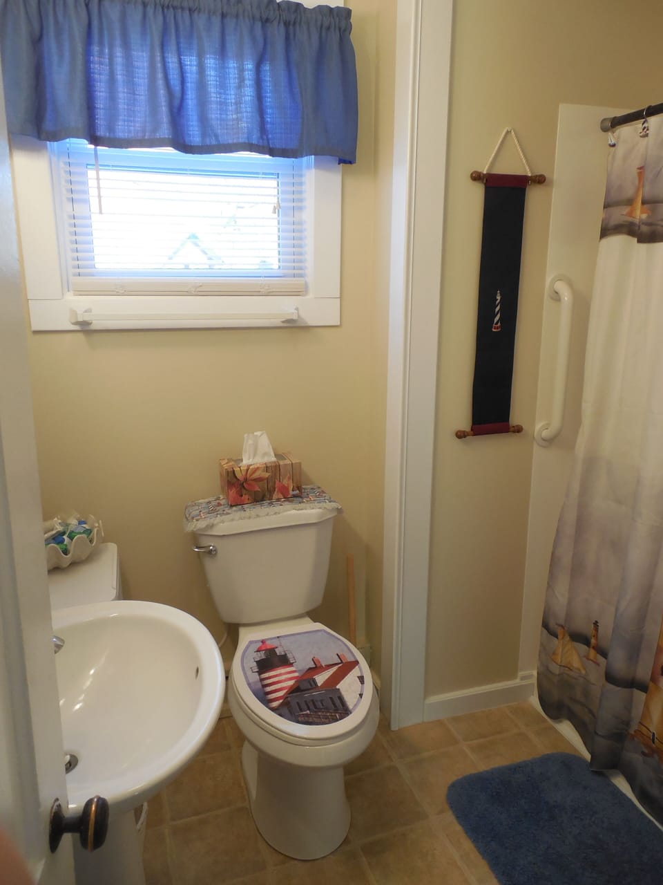 Bath 1 - Main Level, full bath