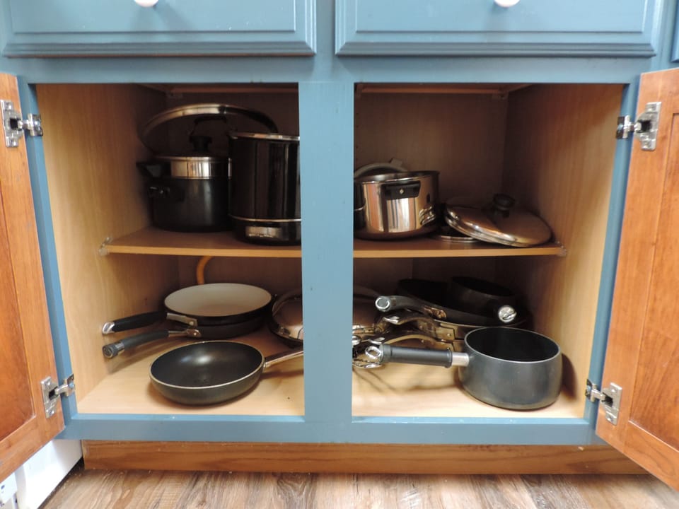 Plenty of pots and pans. 