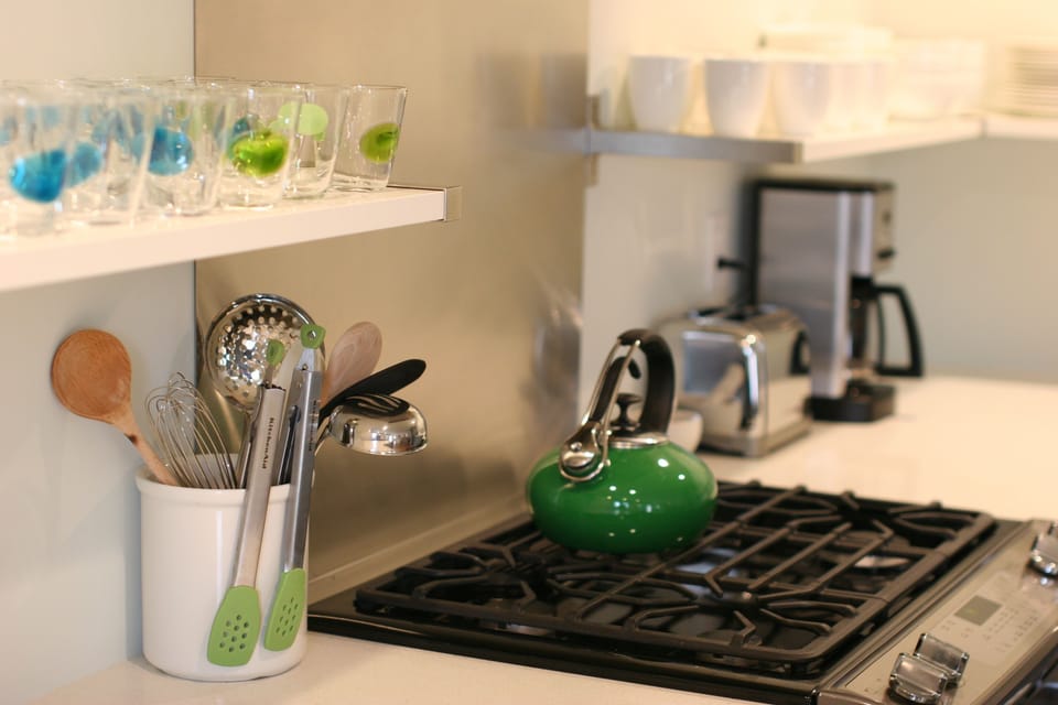 Gas stove top and large oven