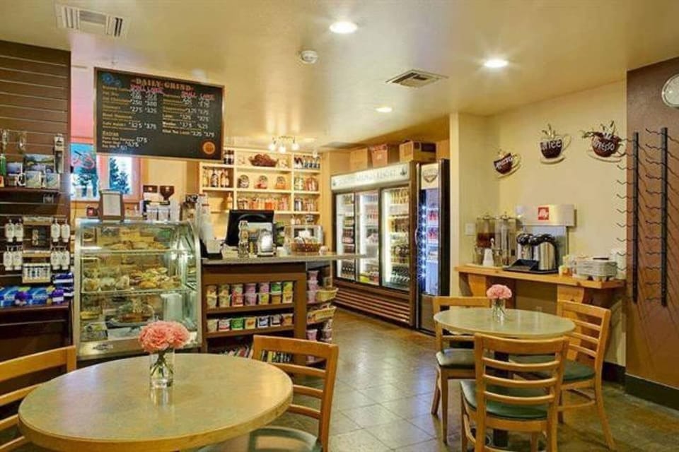 Coffee Shop inside JSL