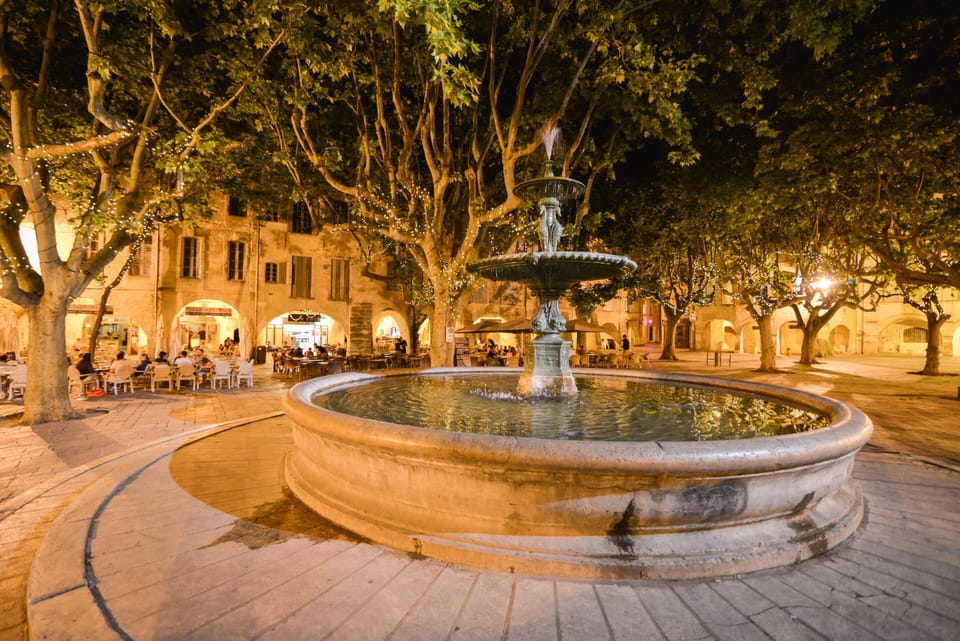 Place aux herbes fountain
