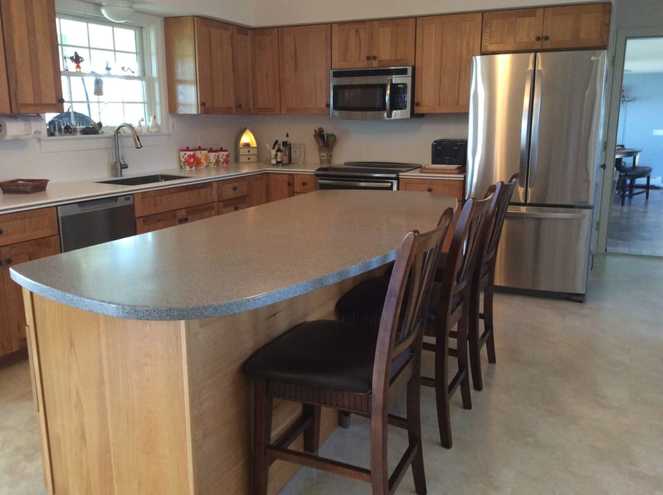 The island is huge! Spread out and prep for that gourmet meal you're craving.