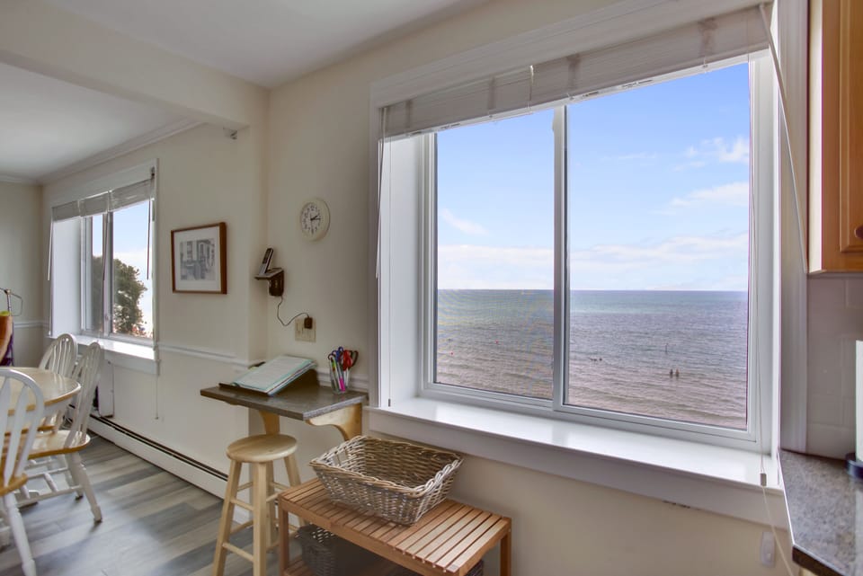 Watch the sunsets from your kitchen,  dining area and work area!!