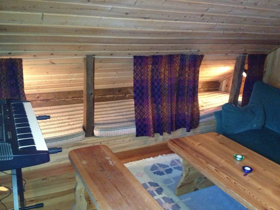 Upper floor