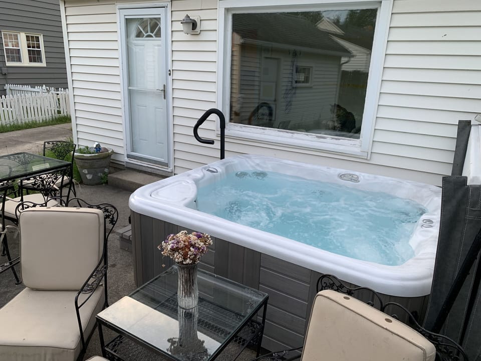 Backyard - Hot Tub