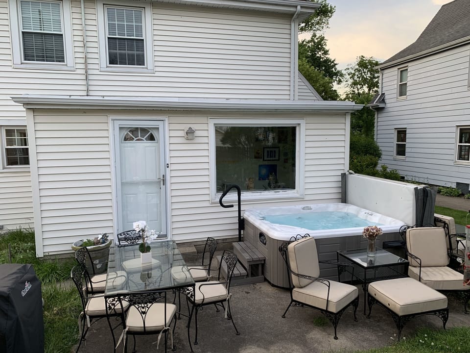 Backyard - Hot Tub