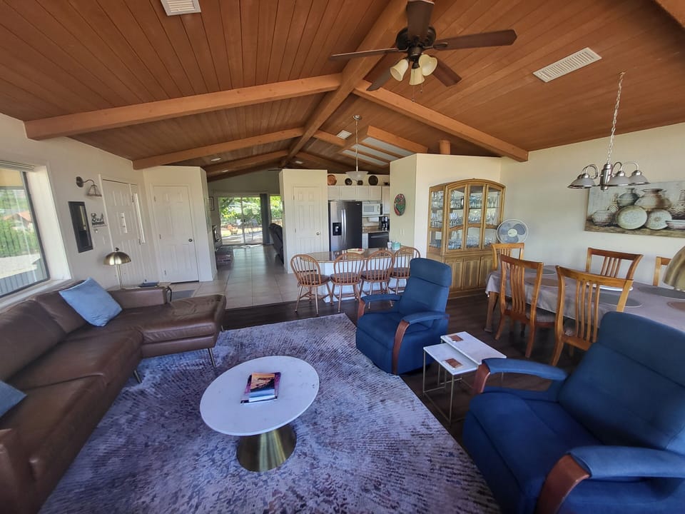 Living room #1, open floor plan - VIEWS - beautiful, spacious, comfortable 
