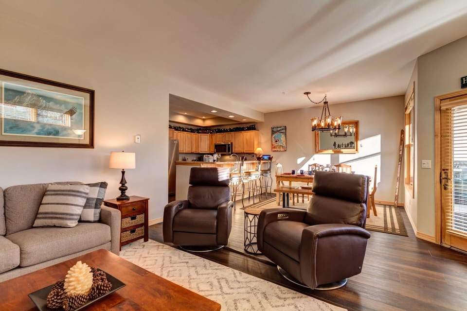 Open Kitchen, Dining and Living Area with Bedrooms away from living area
