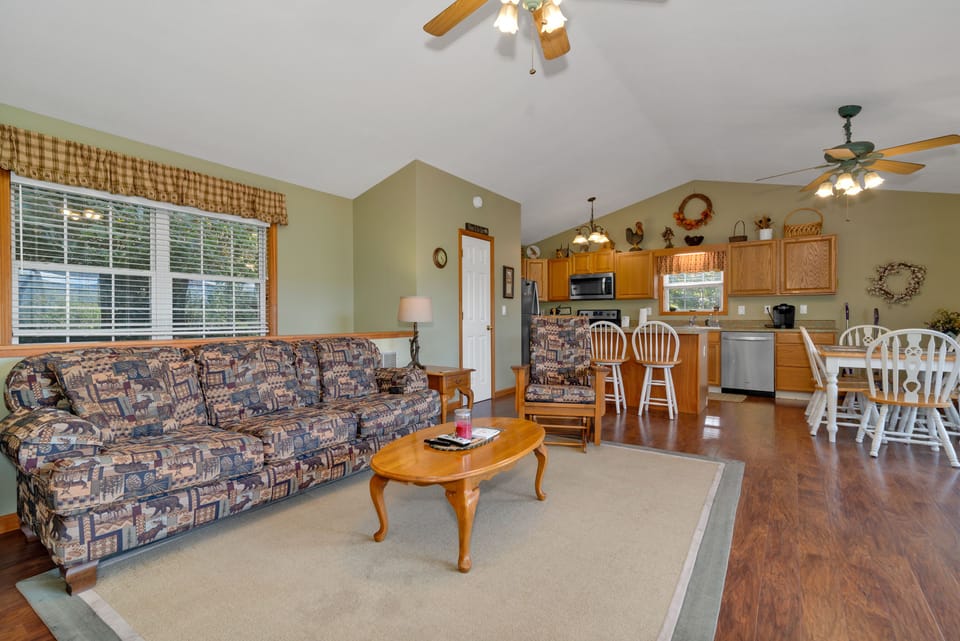 Open floorplan with lots of light from every window + million dollar views. 