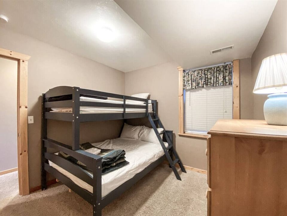 Cozy bunk room perfect for kids or group stays