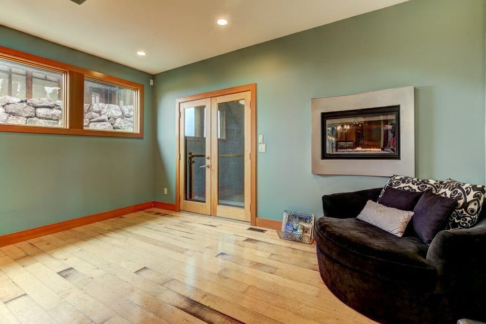 Rundle Vista managed Exclusively by Rockies Rentals