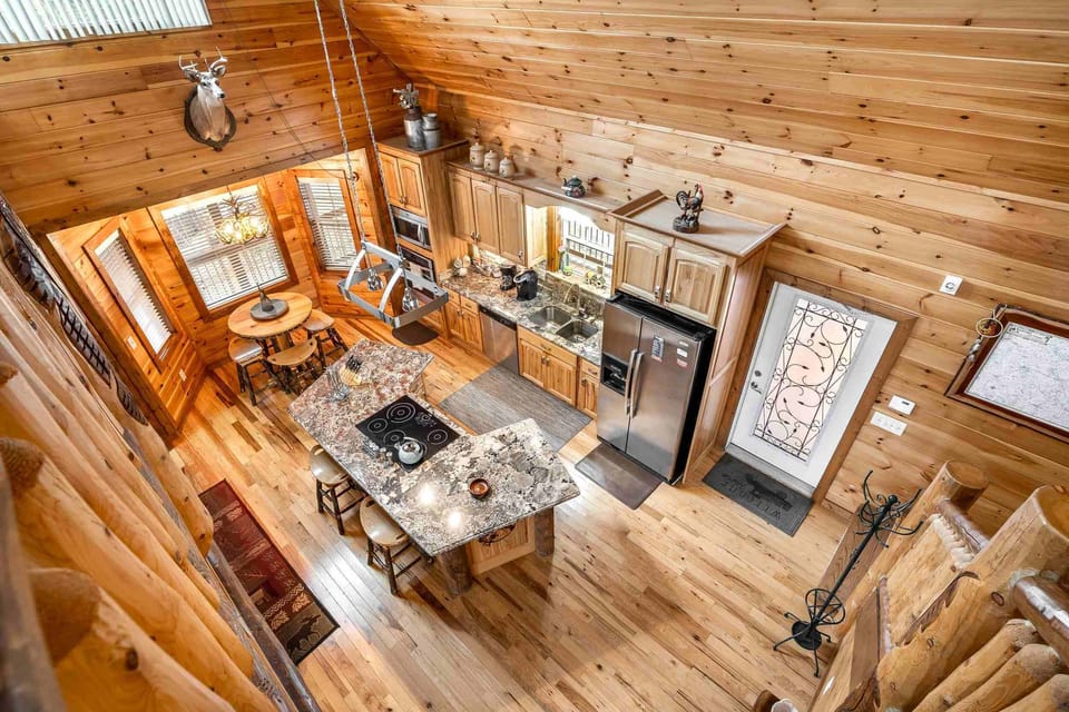 Blue View Mountain_Fully Equipped Kitchen_Enchanted Mountain Ret