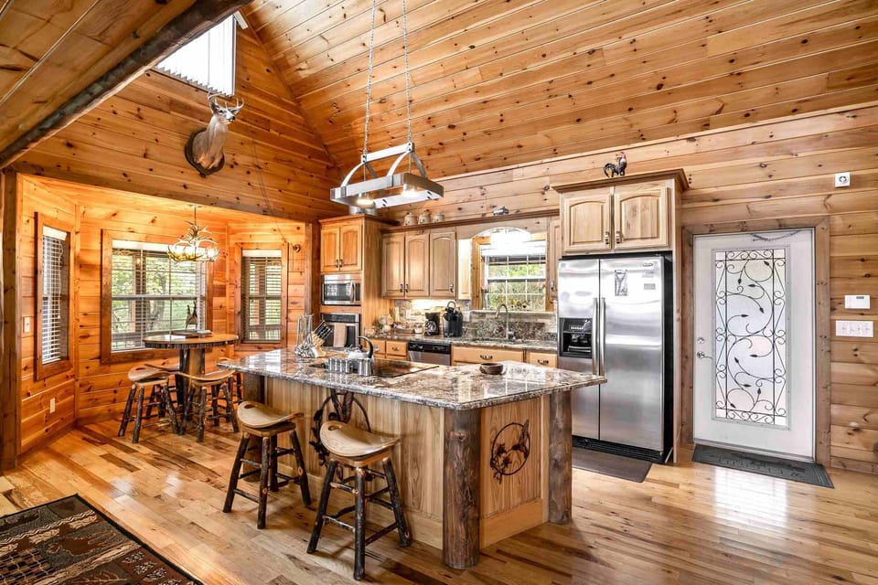 Blue View Mountain_Fully Equipped Kitchen_Enchanted Mountain Ret
