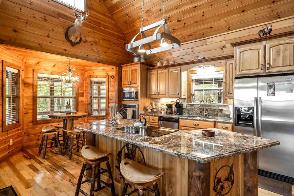 Blue View Mountain_Fully Equipped Kitchen_Enchanted Mountain Ret