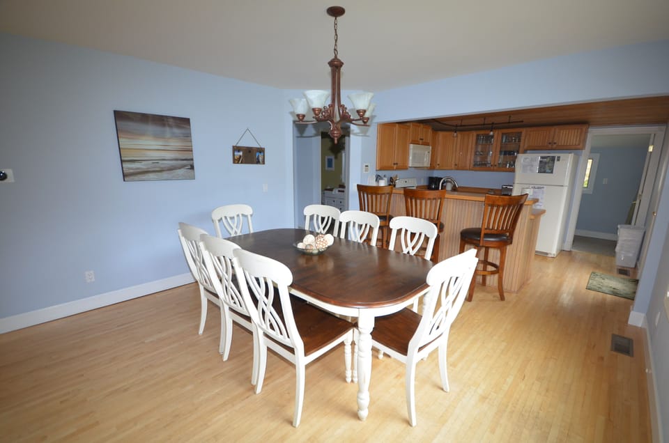 Kitchen and dining - Cookware, Coffee maker, Dishwasher, Full kitchen, Microwave, Oven, Refrigerator, Stove, Toaster, Dishes & utensils, Pantry items, Dining table.