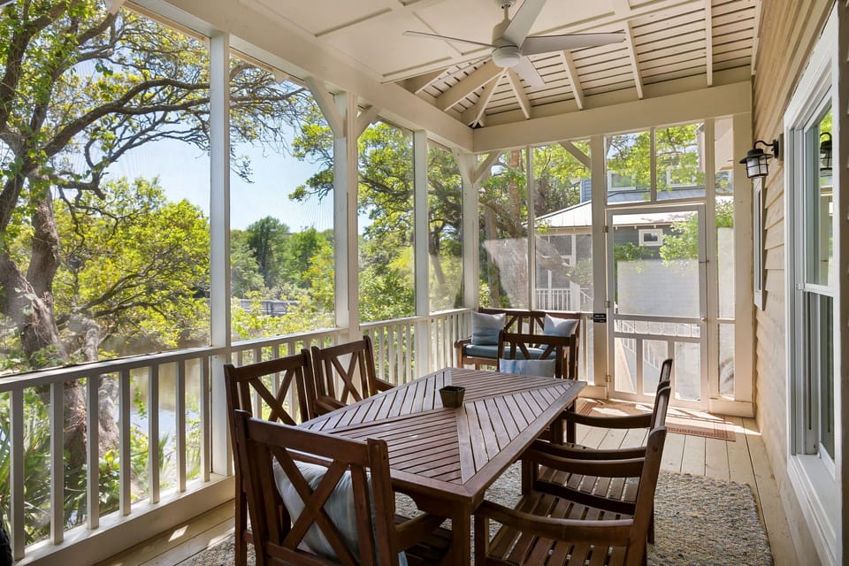 Screened Porch