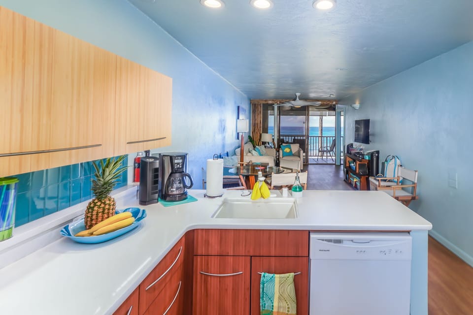 Kitchen to Living Room