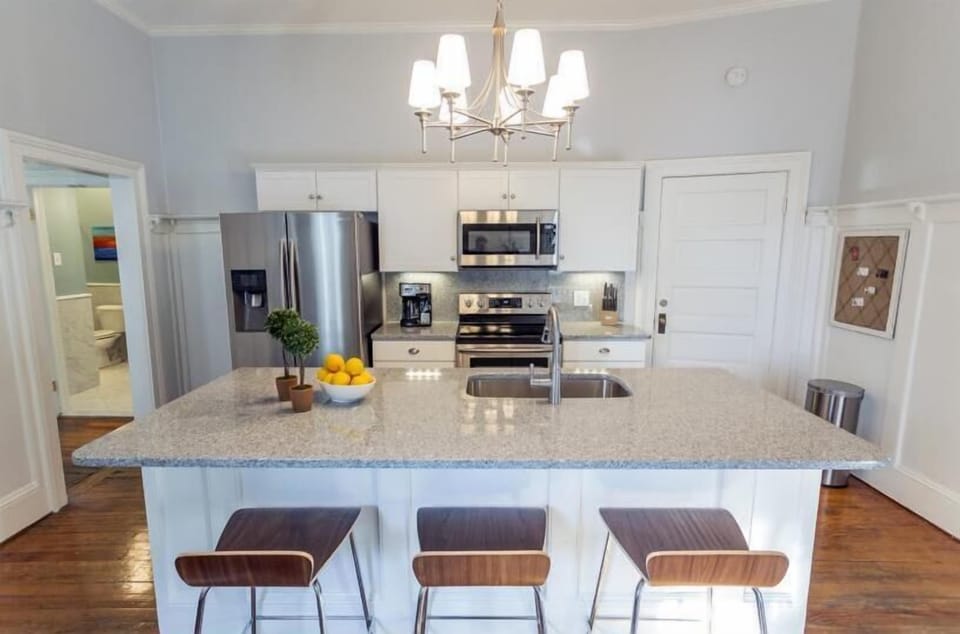 Breakfast bar.