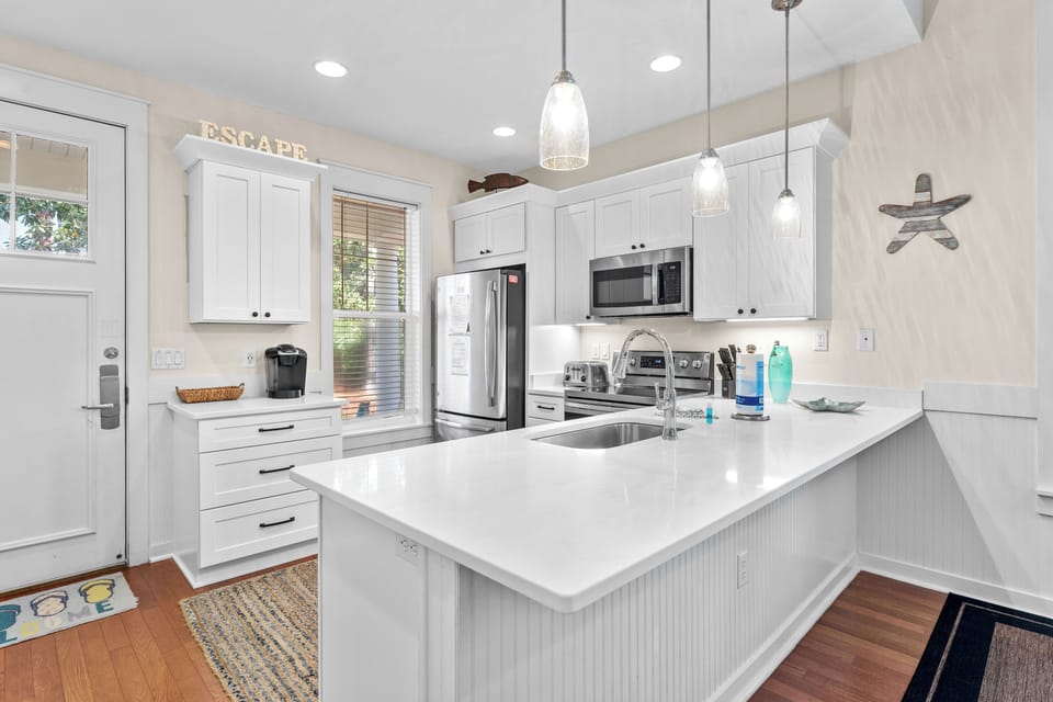 1297 Laurel Way