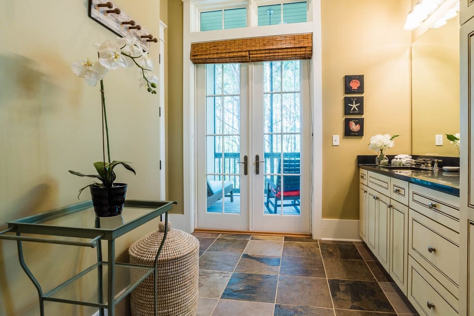 Second Floor: Primary Bathroom