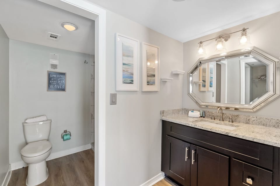 4094 Beachside One