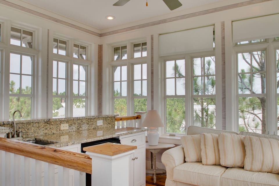 Third Floor: Watch Tower with Wet Bar and Sitting Area