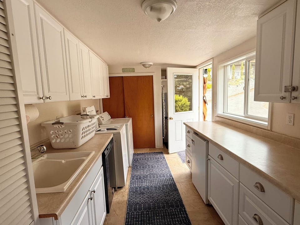 Laundry Room / Wet Room