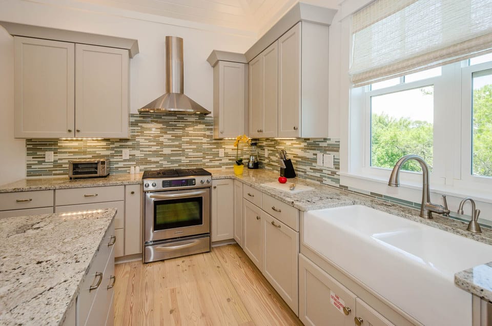 Third Floor: Gourmet Kitchen