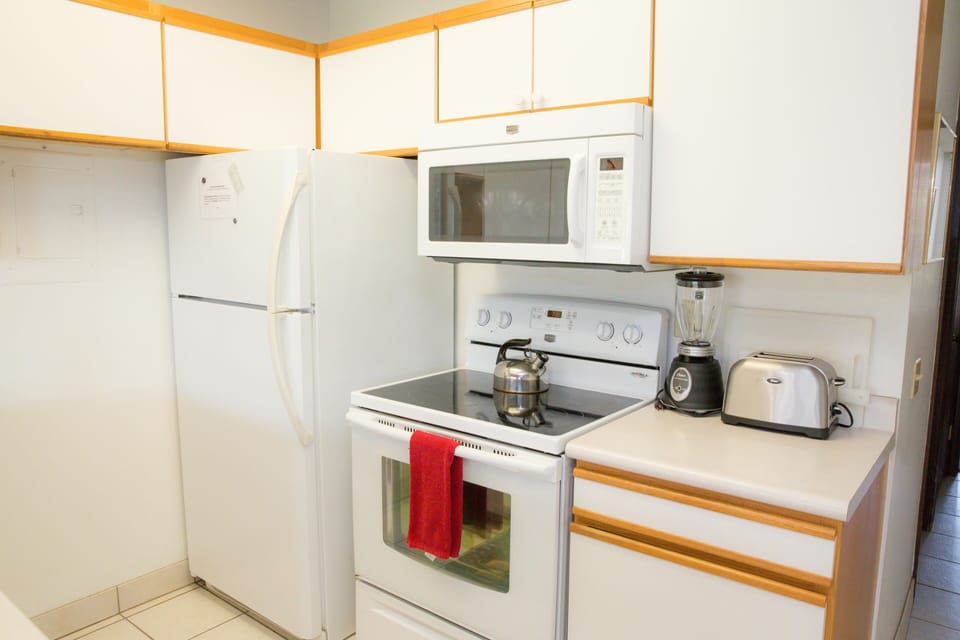 Kitchen - Kitchen