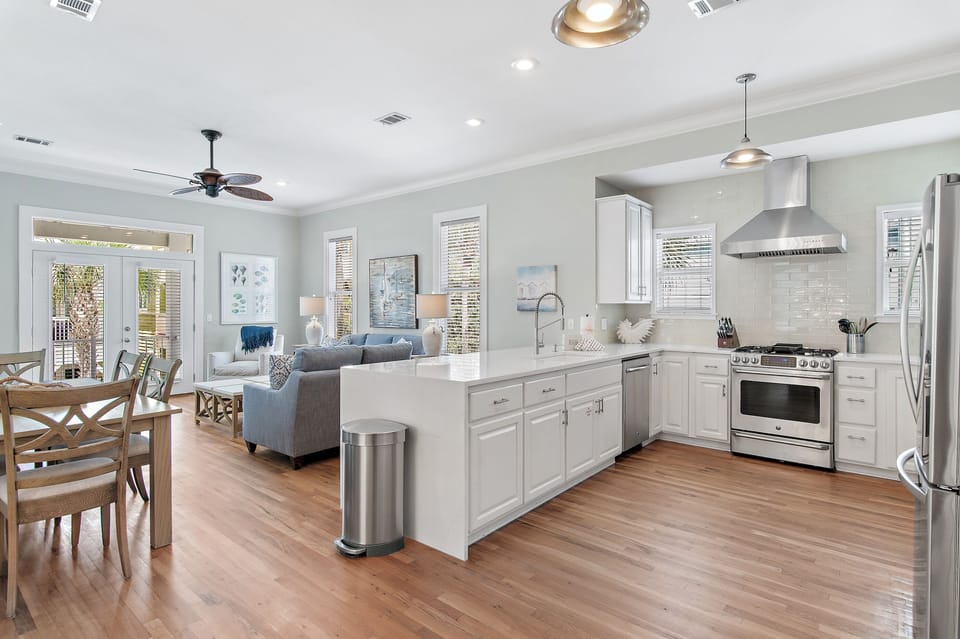 Daydreams By The Sea - Water's Edge of Seacrest - Second Floor - Kitchen
