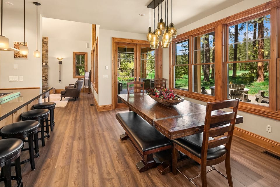 Pine Cone: - The large dining tables seats up to 8.