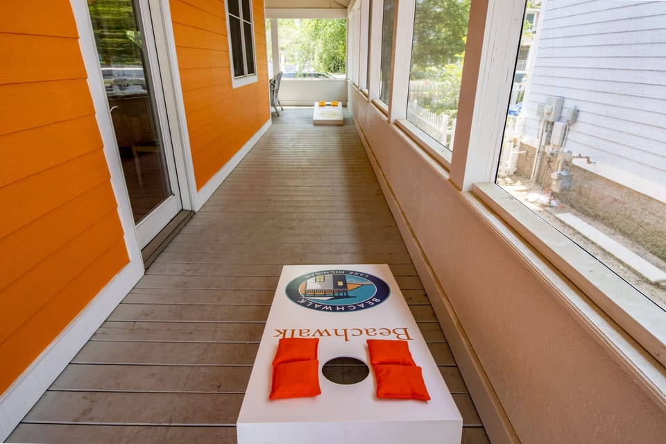 Outdoor Living | Screened Porch