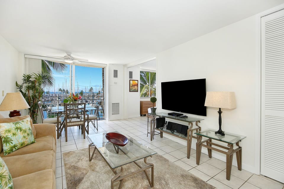 Comfortable Waterfront Living at its Finest