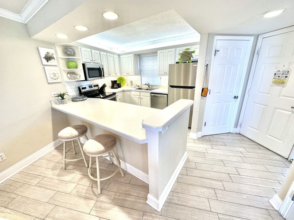Fully Stocked Kitchen