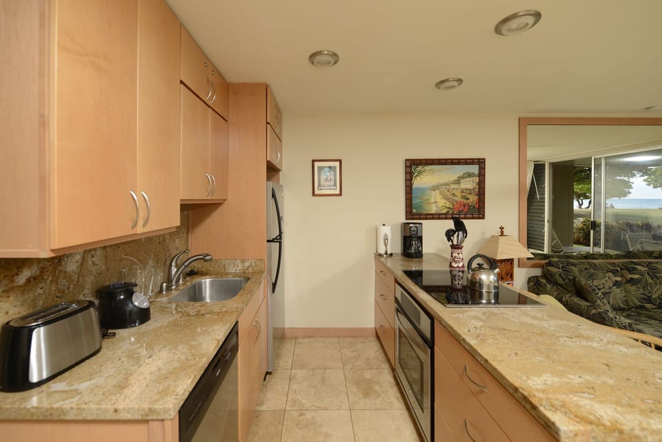 Full Kitchen