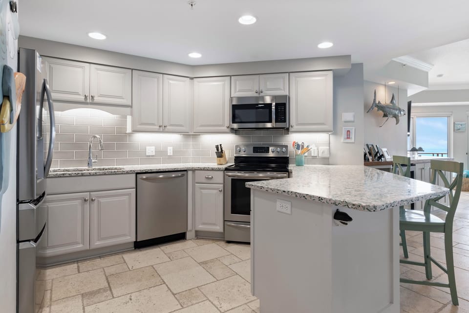Fully stocked kitchen