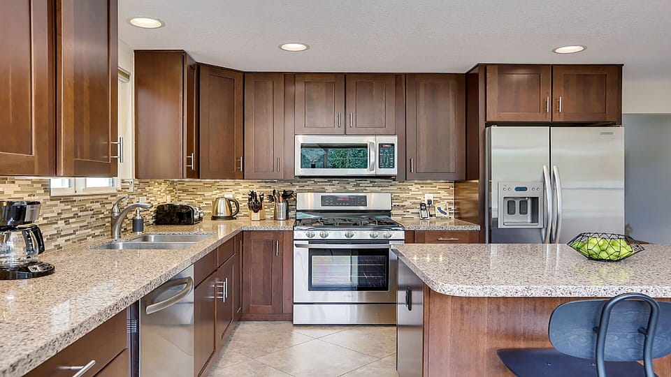 Fully stocked kitchen