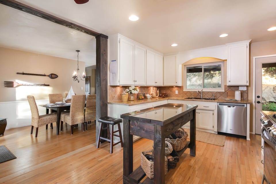 Open kitchen and dining room