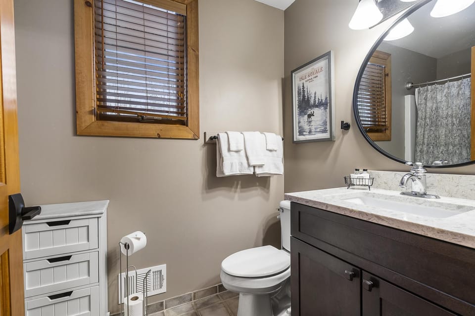 Master Suite Full Bath